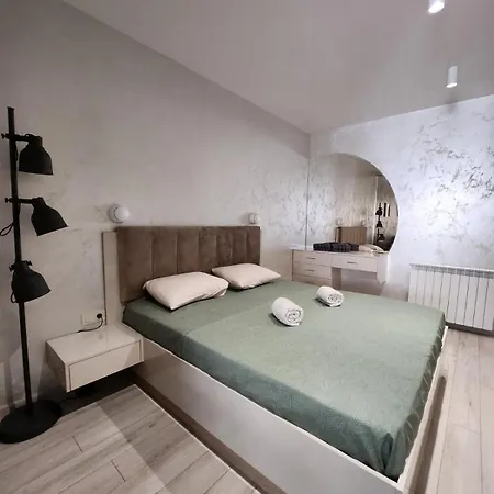 мери Apartman Várna
