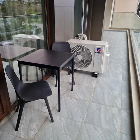 мери Apartman *